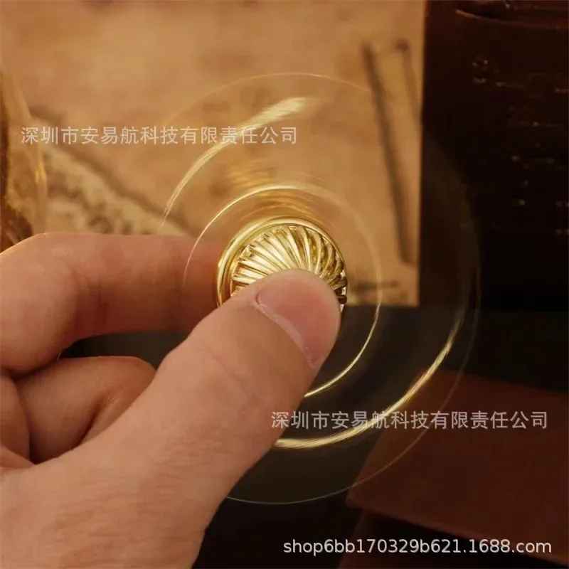 Harry Potter Golden Snitch Fidget Spinner – Magic Boy Movie Collectible Toy