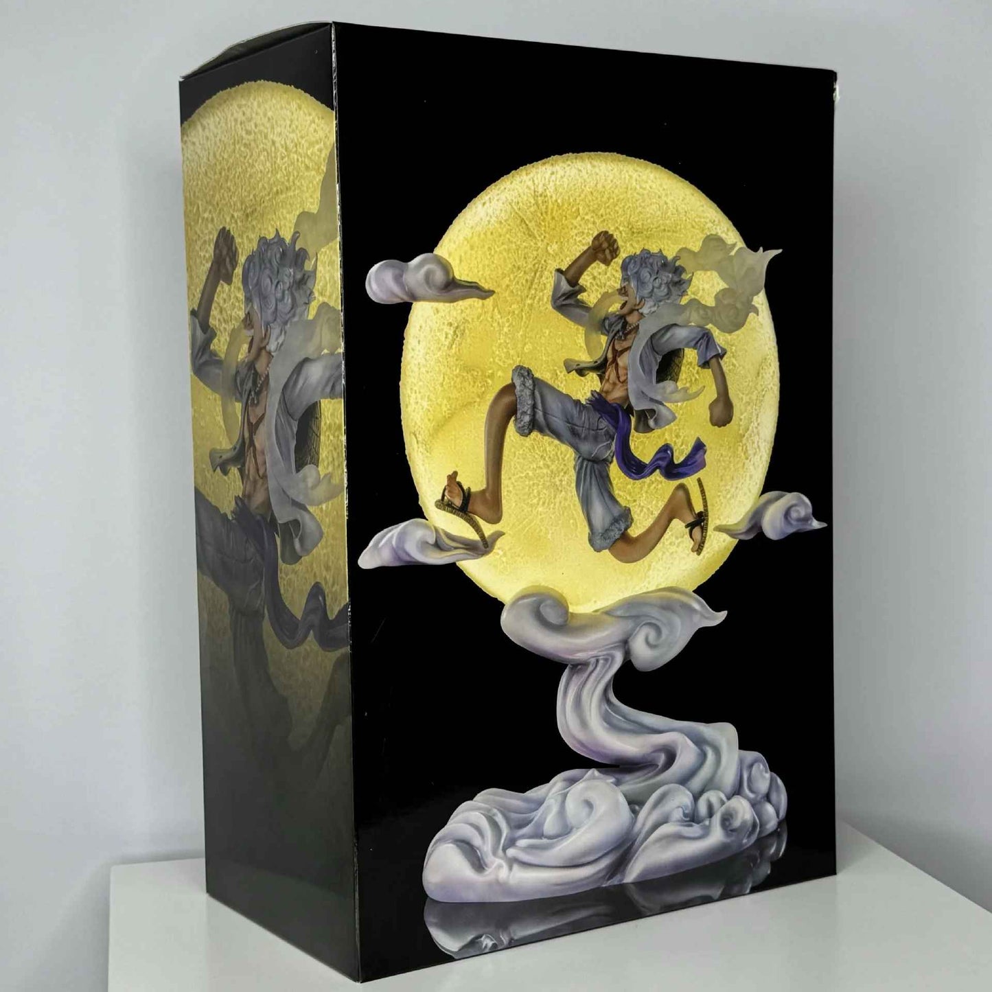 Luffy Rush To The Moon Lamp Figurine