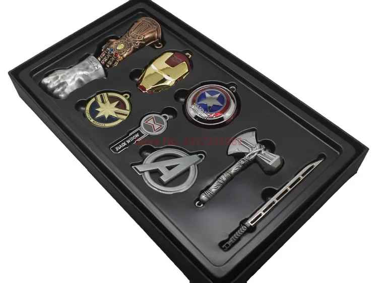 Very high quality collector's Marvel Avengers Endgame  – Thor Axe, Iron Man Helmet, Thanos Infinity Gauntlet | Action Figure Ornaments & Car Key Pendants