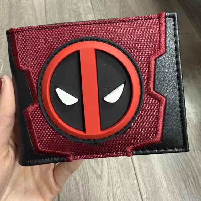 Marvel Avengers Deadpool Anime Foldable Wallet – Stylish Men’s & Children’s Card Holder