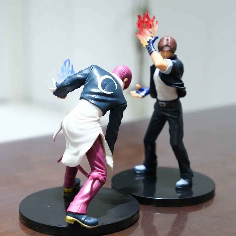 King of Fighters Figure Set | Kyo Kusanagi & Iori Yagami Statue Gaming Collectible KOF Merch | Geekzillaa