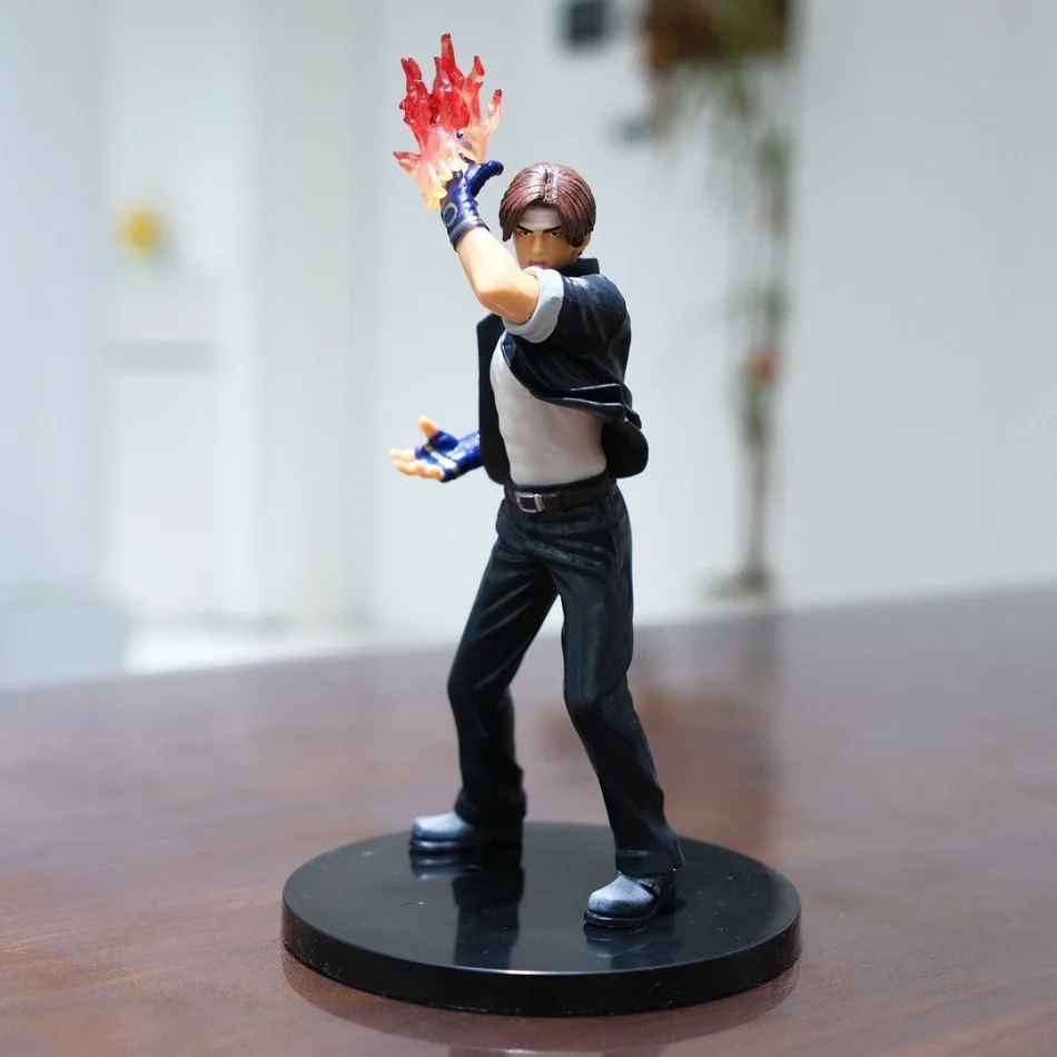 King of Fighters Figure Set | Kyo Kusanagi & Iori Yagami Statue Gaming Collectible KOF Merch | Geekzillaa
