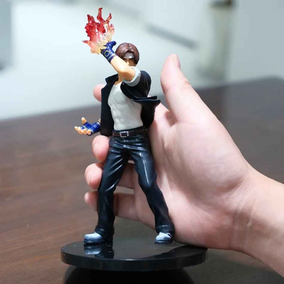 King of Fighters Figure Set | Kyo Kusanagi & Iori Yagami Statue Gaming Collectible KOF Merch | Geekzillaa