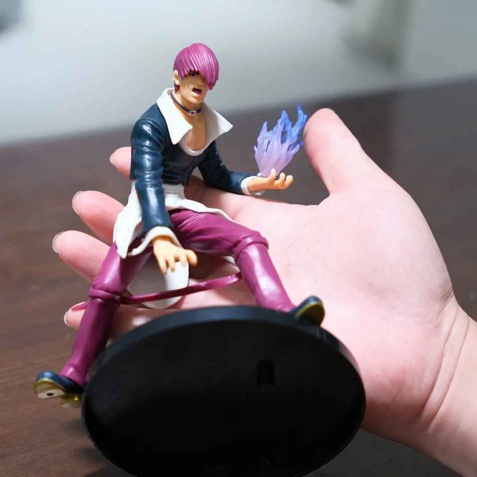 King of Fighters Figure Set | Kyo Kusanagi & Iori Yagami Statue Gaming Collectible KOF Merch | Geekzillaa