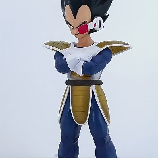 Vegeta Saiyan Saga figure Dragon Ball Z classic white and yellow armor statue spiky black hair